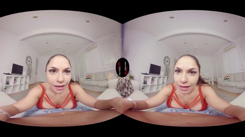 Marta La Croft vous emmène dans un voyage espagnol en réalité virtuelle, plein de plaisir oral et de sexe intense