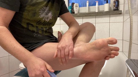 Bear feet, big cock masturbate, 德国人