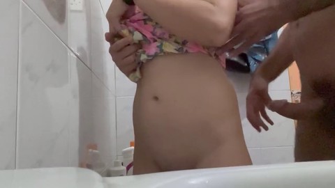 Cojida en irán, cojida en el baño, cojiendo parados